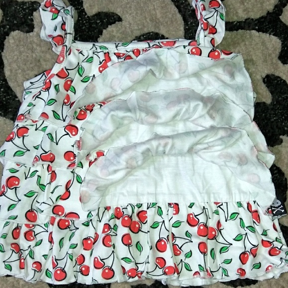 Tiered Cherries Flutter Sleeved Top - Picture 3 of 6